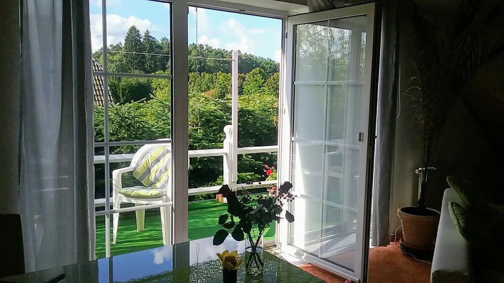 Zimmer Und Apartment Rosi Krakow am See Exterior photo